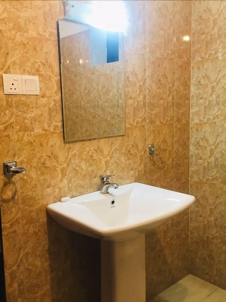 Pure Nature Hotel Kandy