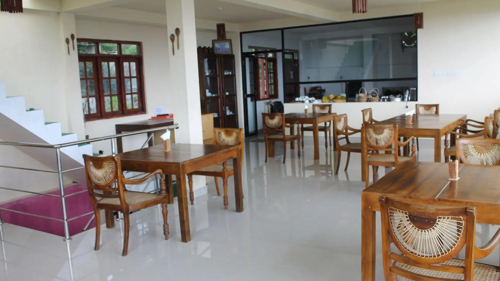 Pure Nature Hotel Kandy