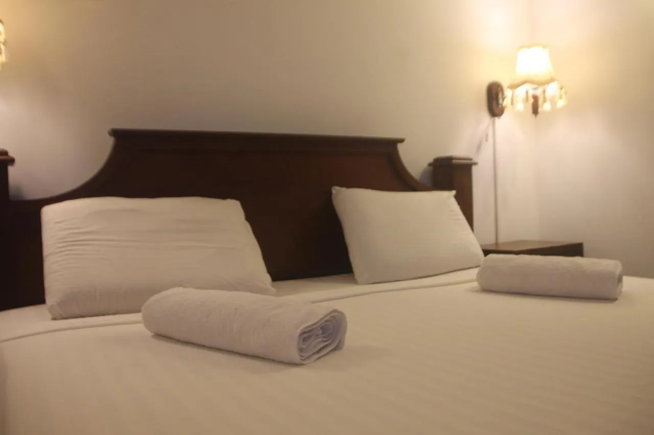 Pure Nature Hotel Kandy
